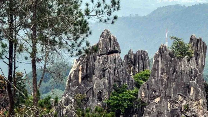 Geopark di Indonesia 12